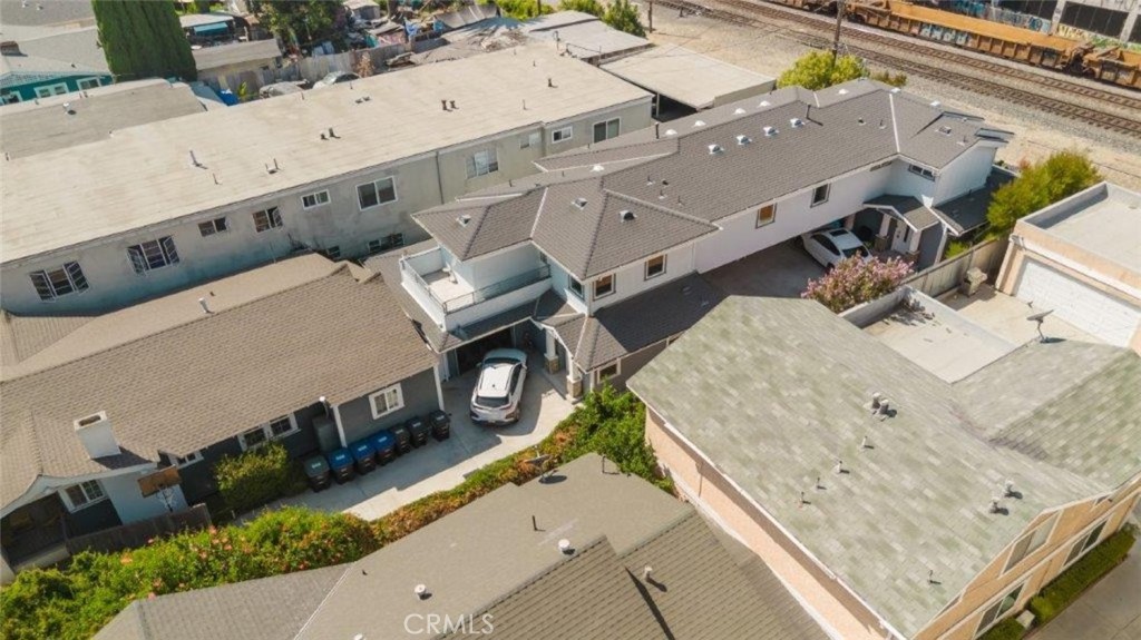 1909 Gardena Avenue Property Photo 49