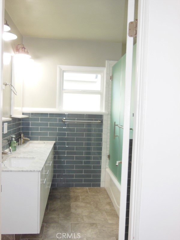 1742 El Rito Property Photo 16