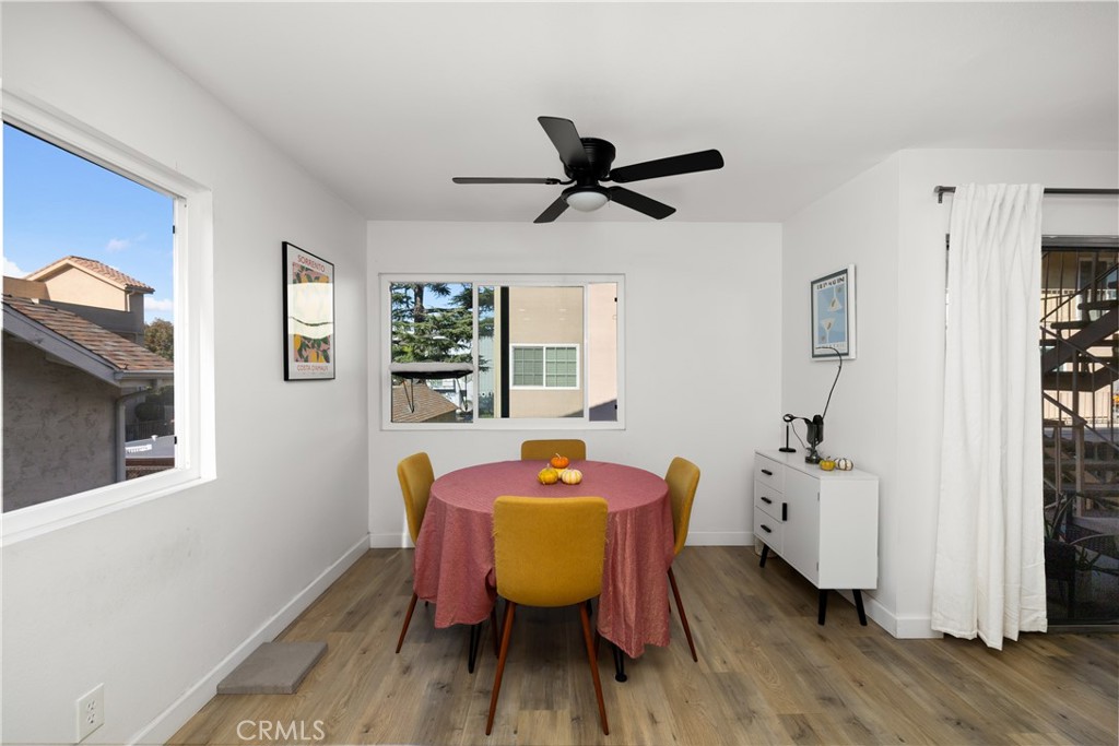 10757 Hortense 307 Property Photo 5