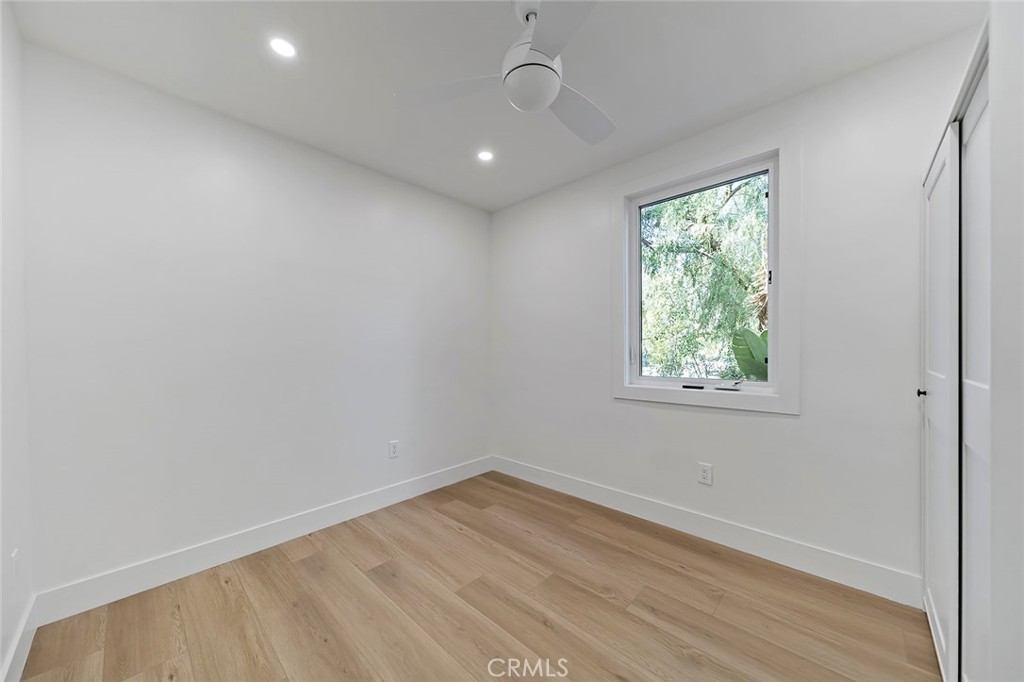 2618 Glendale Property Photo 36