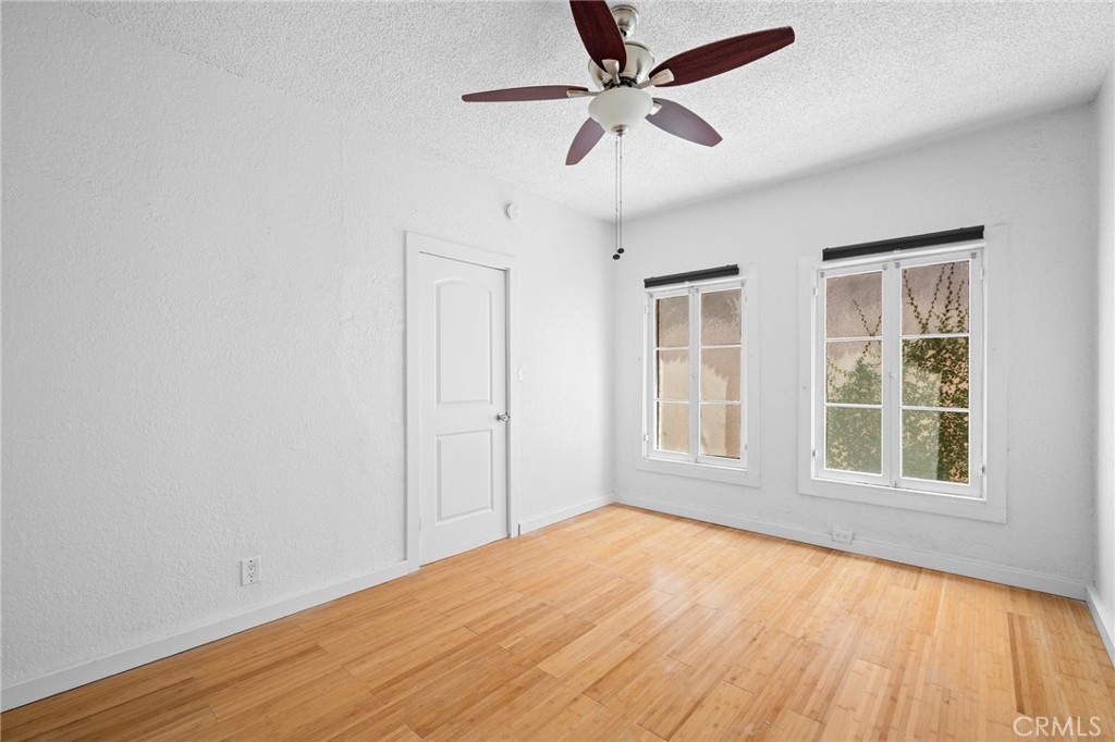 131 S Jackson Street 301 Property Photo 13