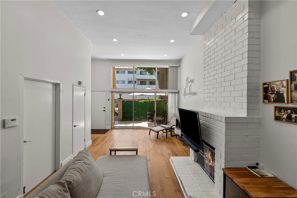 17809 Margate Property Photo 5