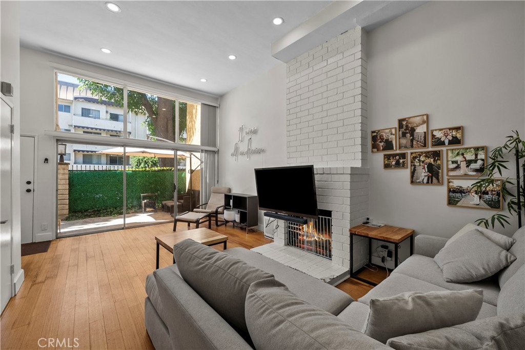 17809 Margate Property Photo 6
