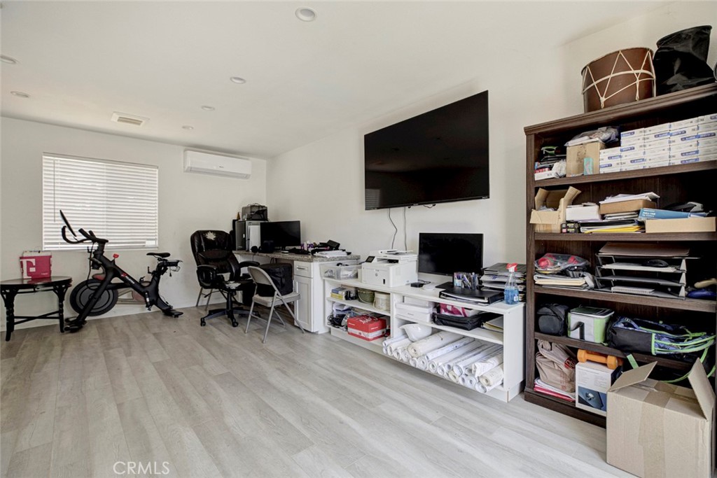 7792 Shadyspring Property Photo 36