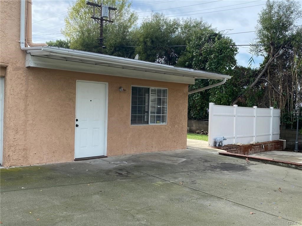 1265 Oakridge Drive A Property Photo 2