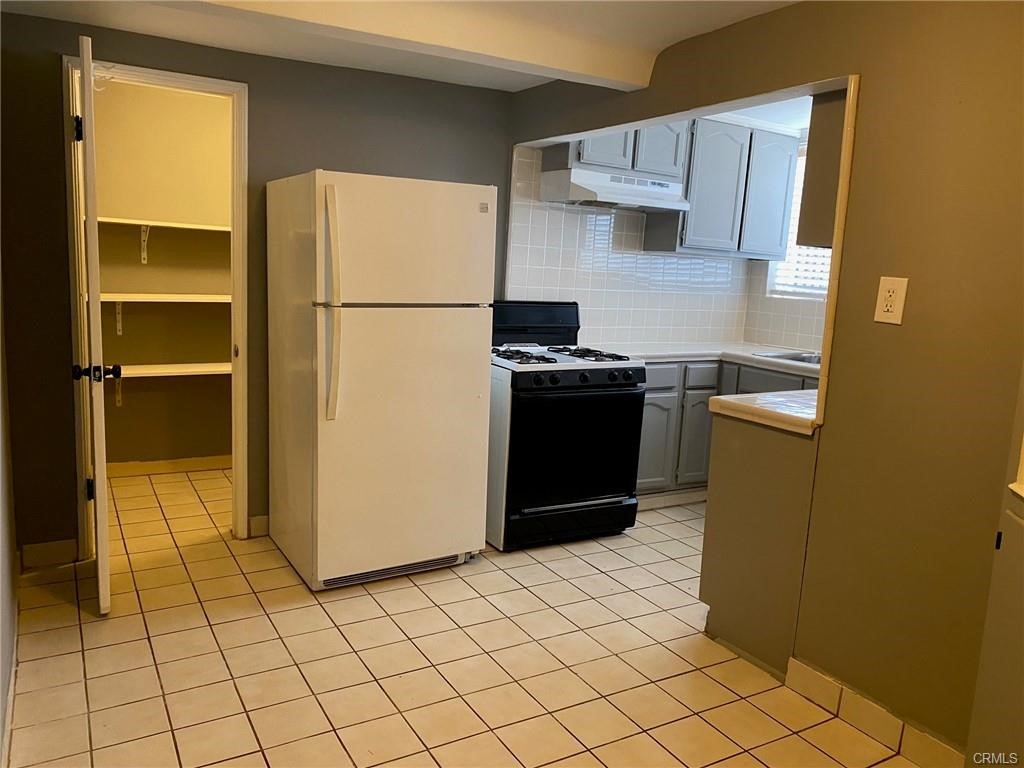 1265 Oakridge Drive A Property Photo 14