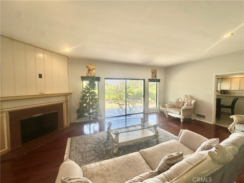1201 Imperial Property Photo 1
