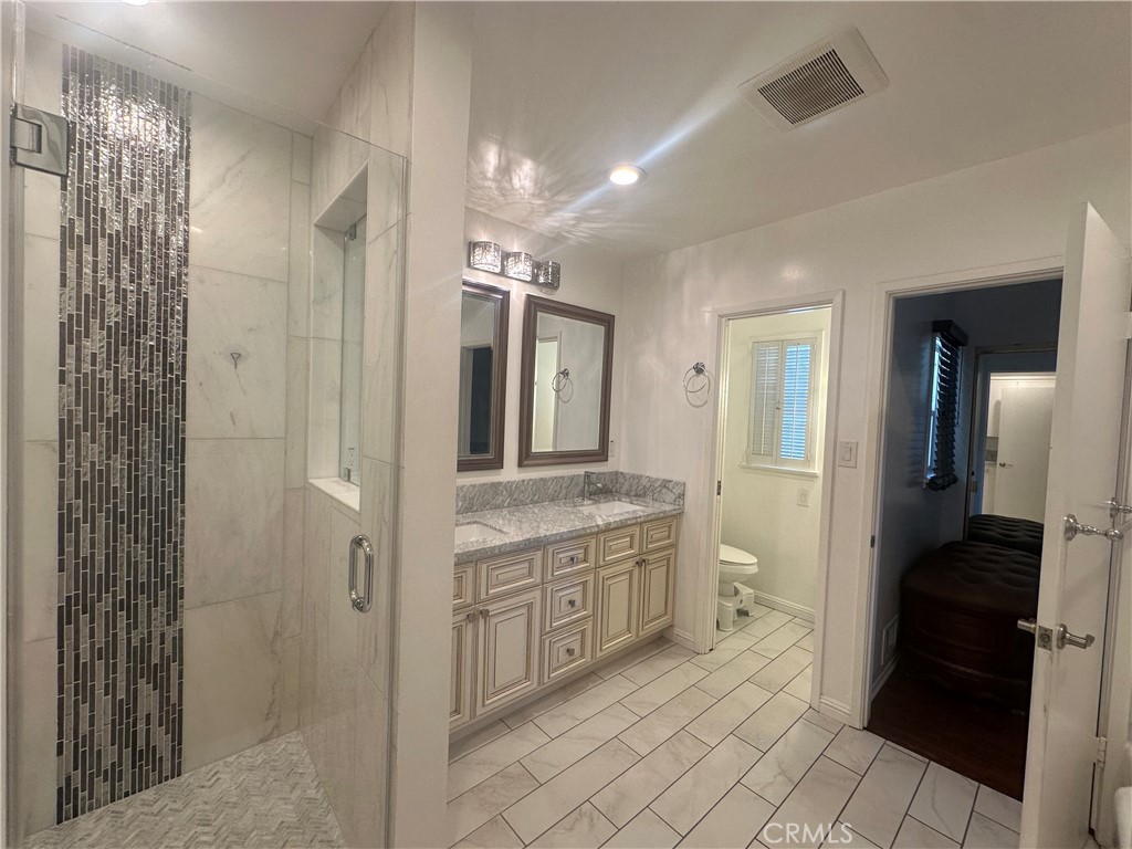 1201 Imperial Property Photo 17