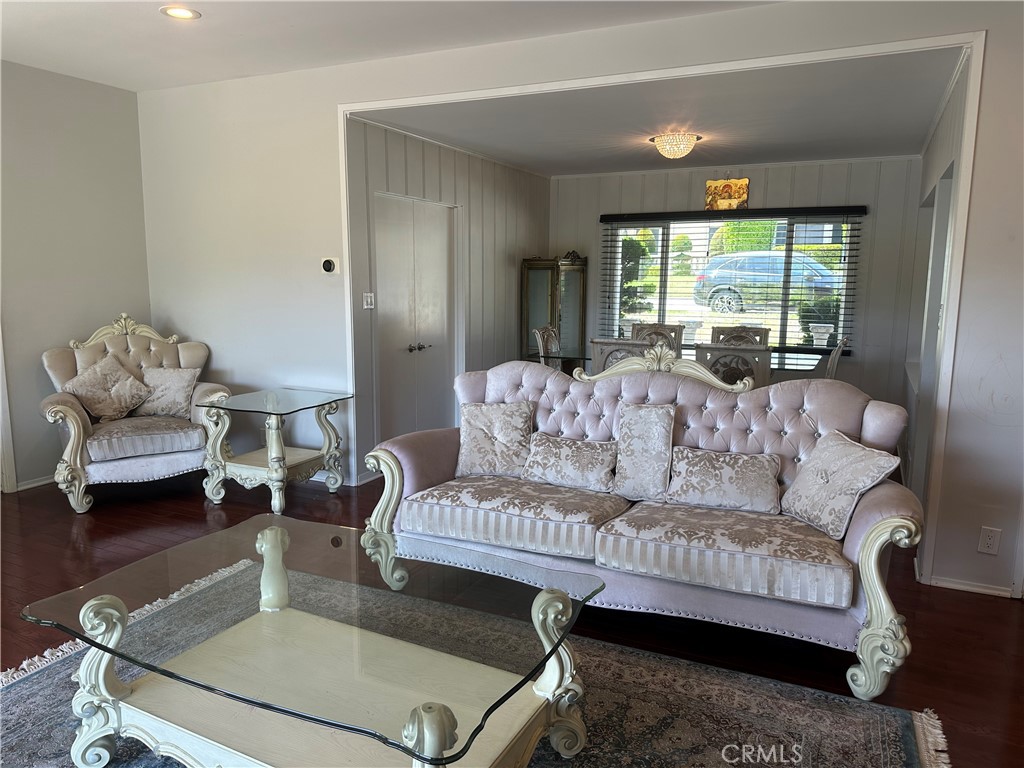 1201 Imperial Property Photo 25