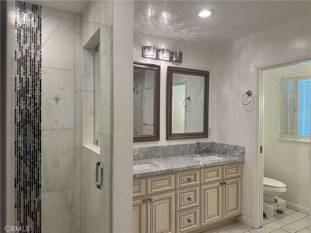 1201 Imperial Property Photo 30
