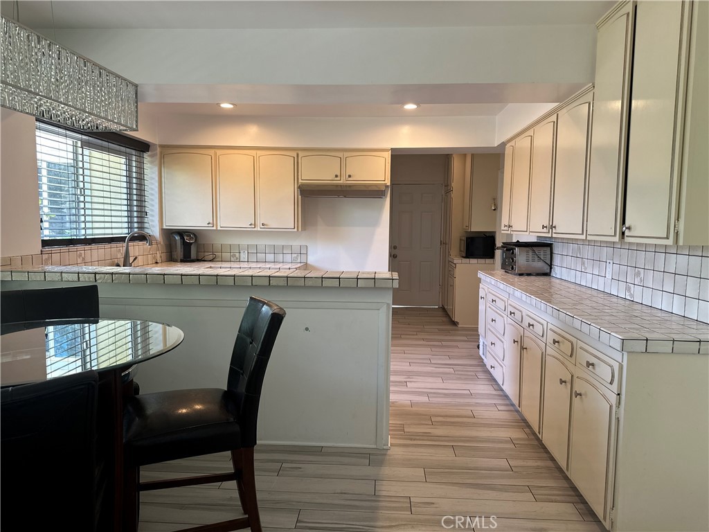 1201 Imperial Property Photo 49