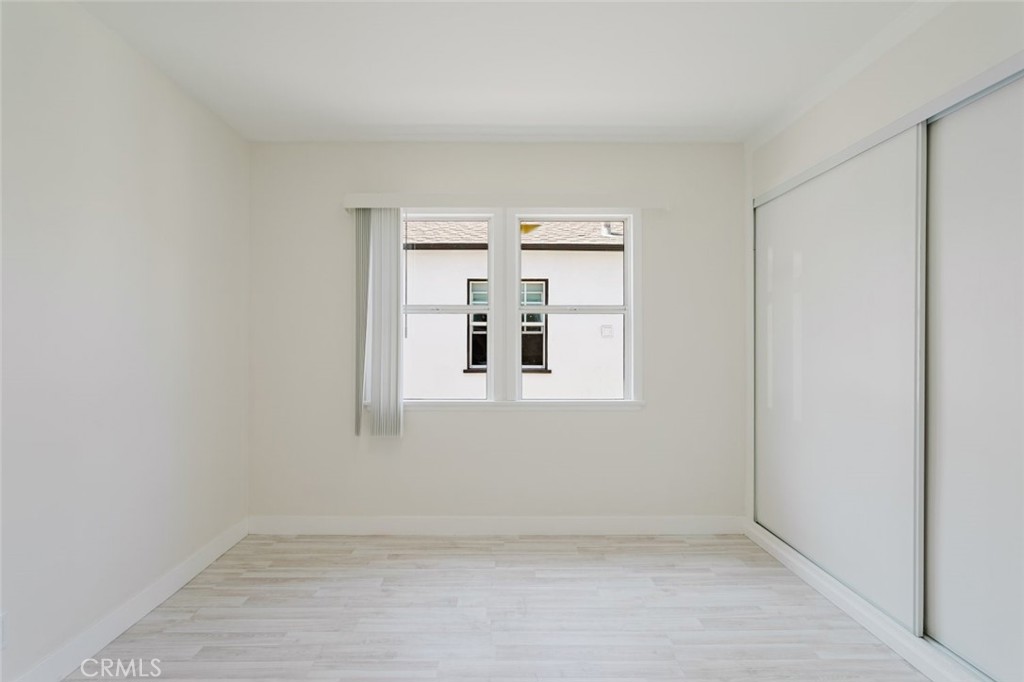 10423 -10425 Mcclemont Avenue Property Photo 30