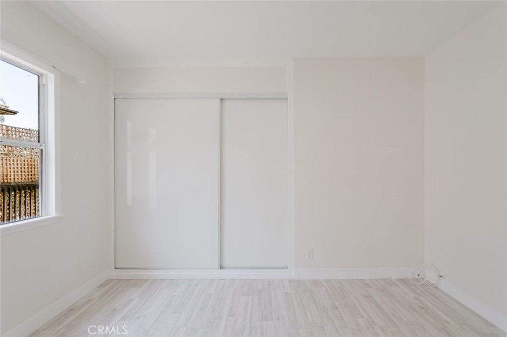 10423 -10425 Mcclemont Avenue Property Photo 31