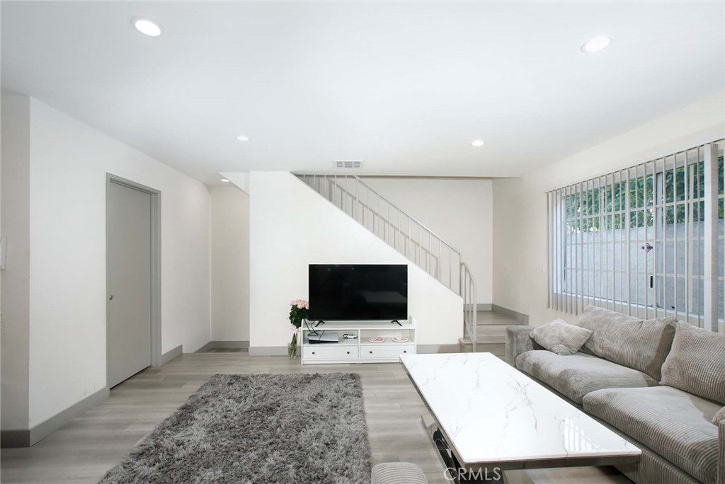 10274 Tujunga Canyon 2 Property Photo 6