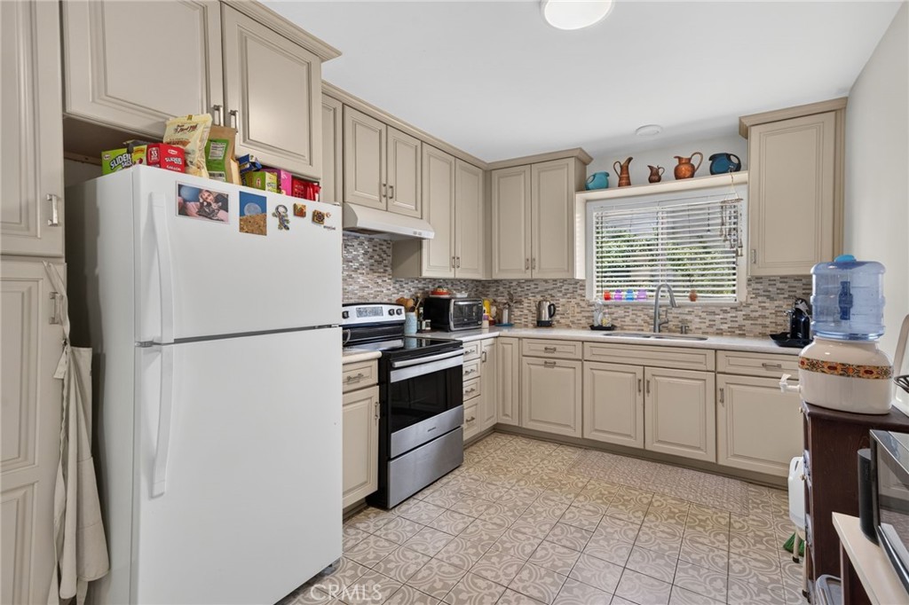 1459 Stanley Property Photo 17