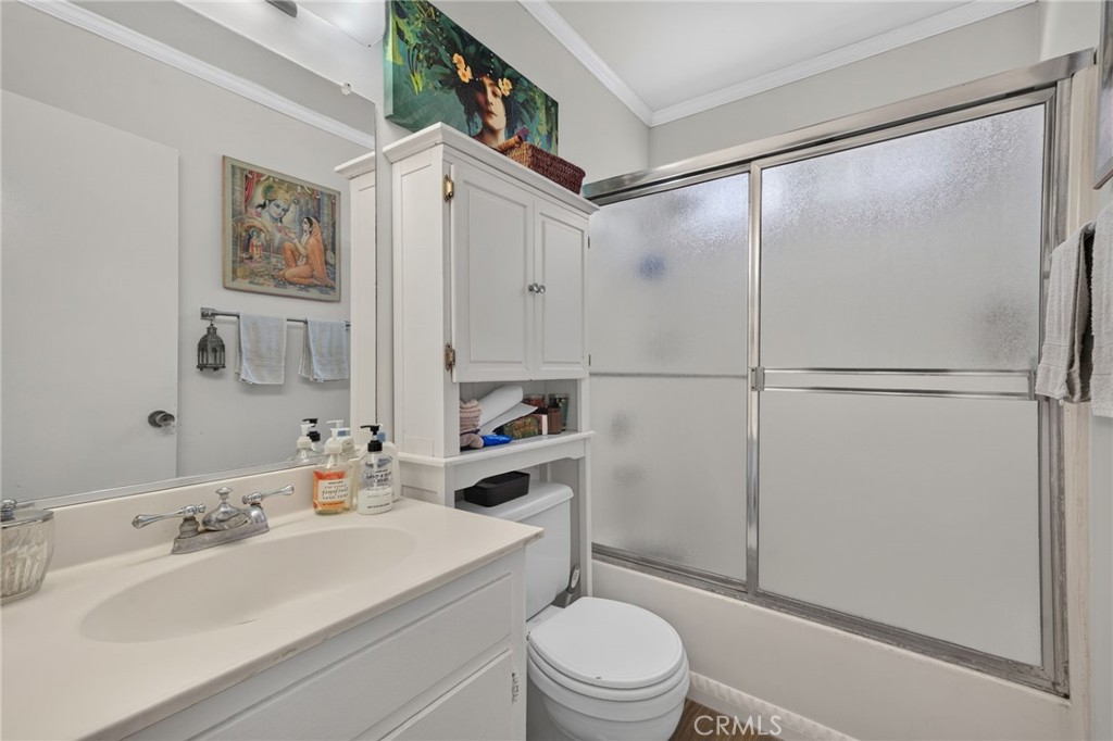 1459 Stanley Property Photo 29