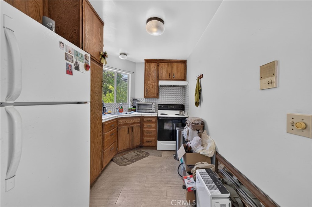 1459 Stanley Property Photo 38