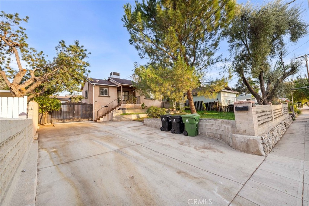 10554 Plainview Property Photo