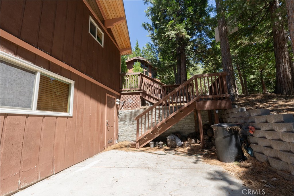 392 Pioneer Property Photo 10