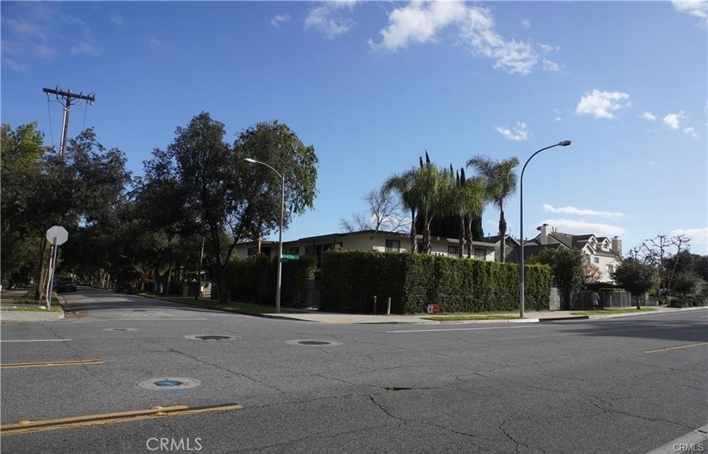 642 N Orange Grove 7 Property Photo 1