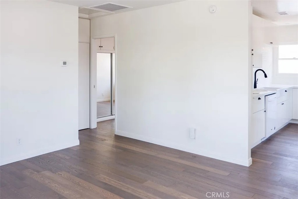 3202 Minneapolis Property Photo 14