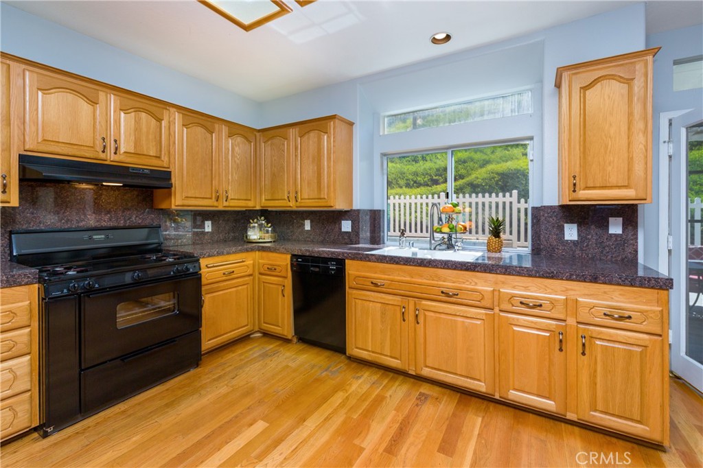 29324 Begonias Lane Property Photo 9