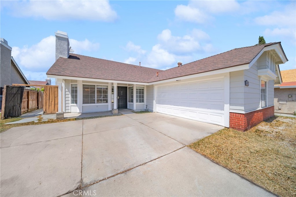 42 Whirlaway Property Photo 2