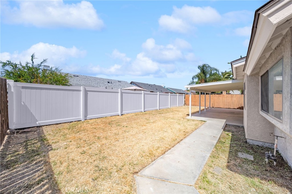 42 Whirlaway Property Photo 4