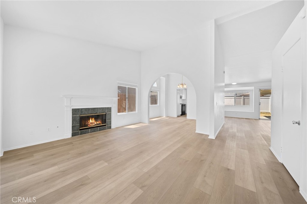 42 Whirlaway Property Photo 8