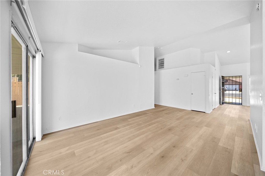 42 Whirlaway Property Photo 17