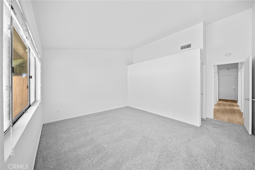 42 Whirlaway Property Photo 25