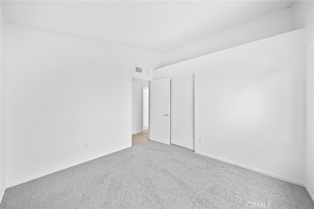42 Whirlaway Property Photo 33