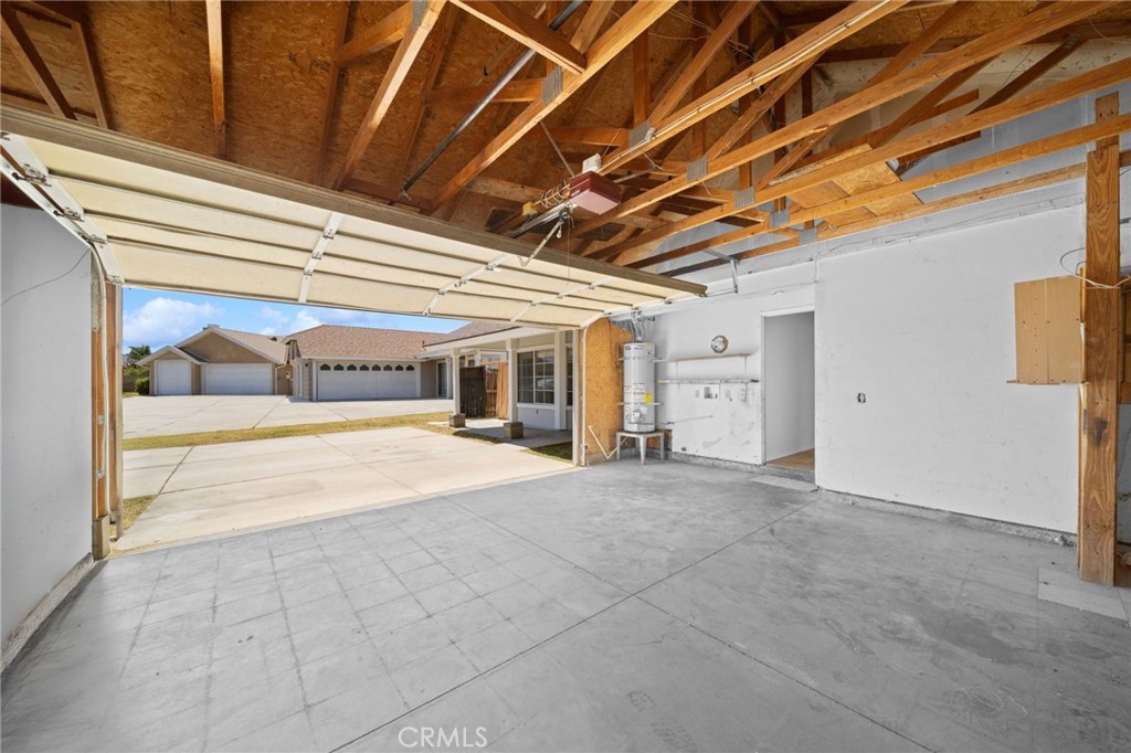 42 Whirlaway Property Photo 34
