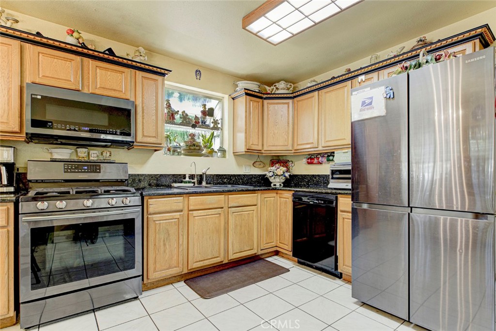 426 Sonora Avenue Property Photo 5