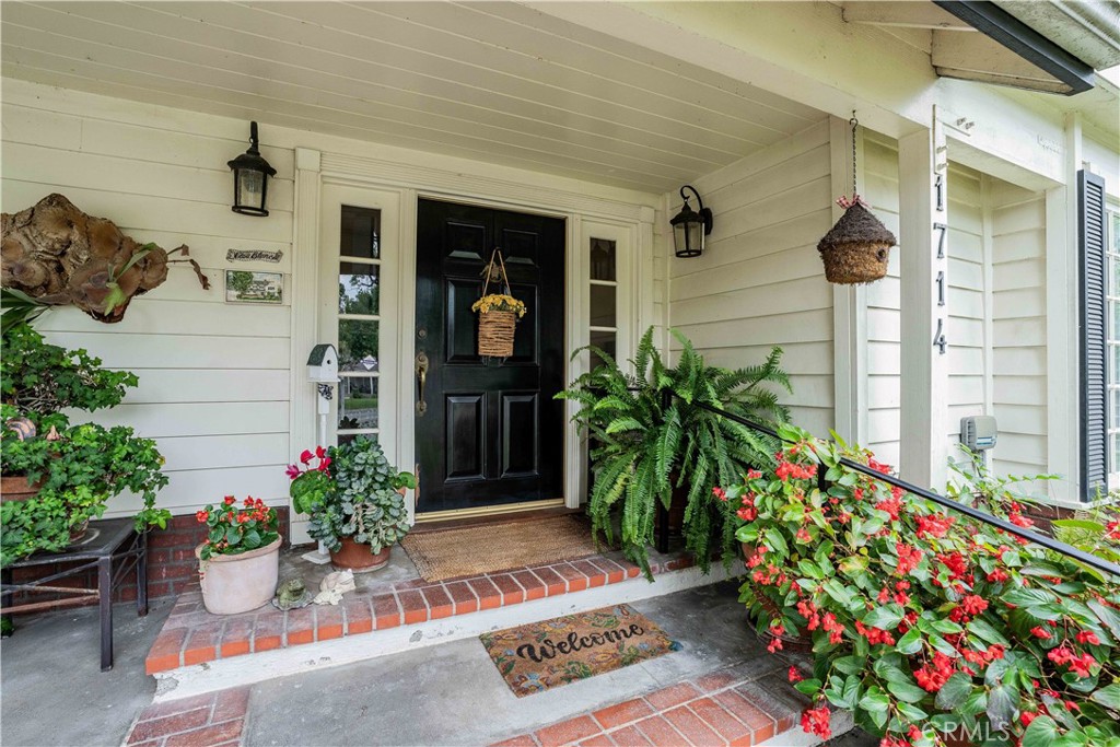 1714 Riverside Property Photo 7