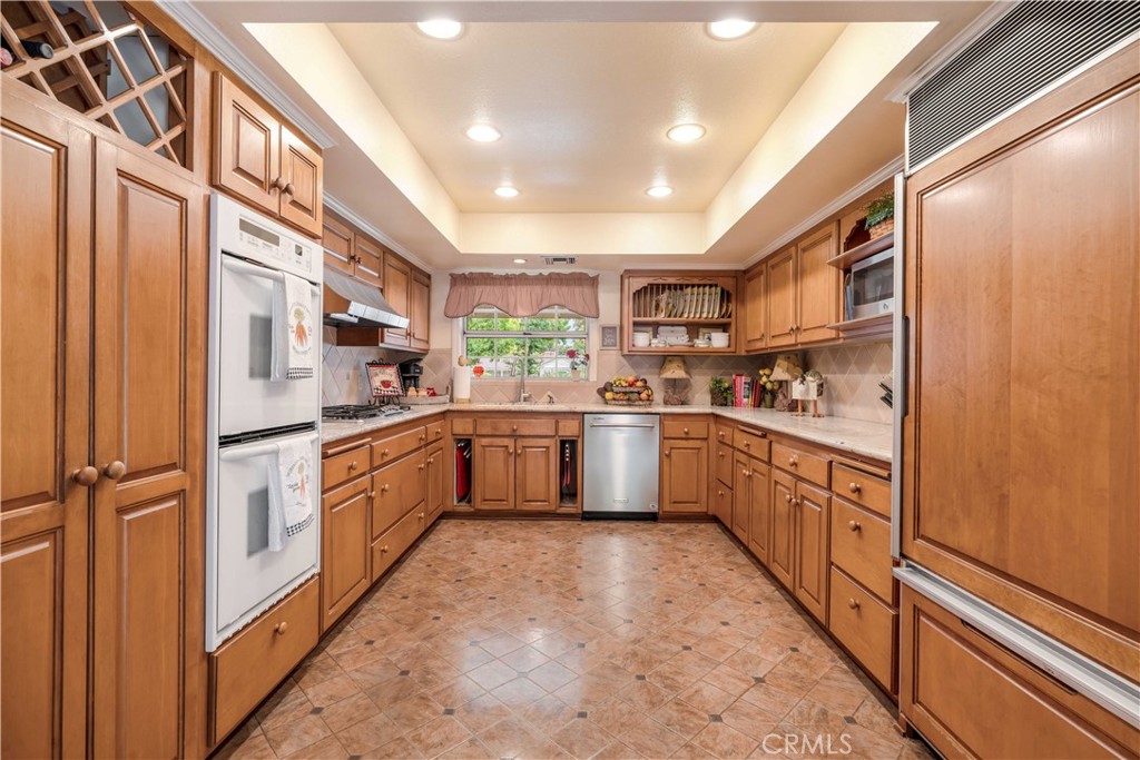 1714 Riverside Property Photo 14