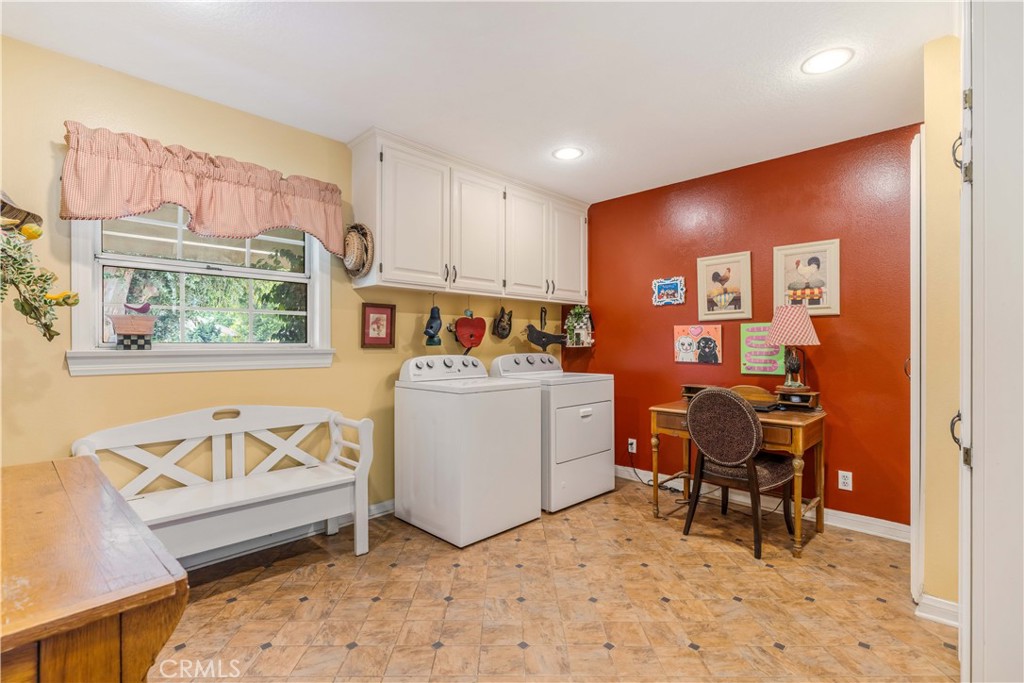1714 Riverside Property Photo 30