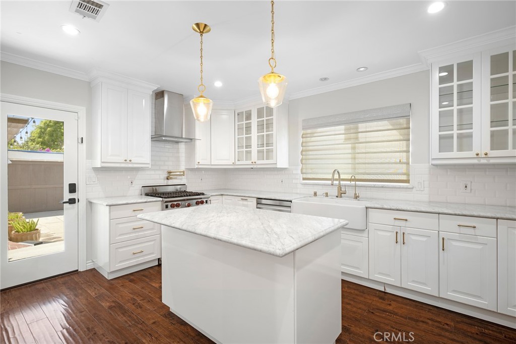1560 Ridgeway Drive Property Photo 10