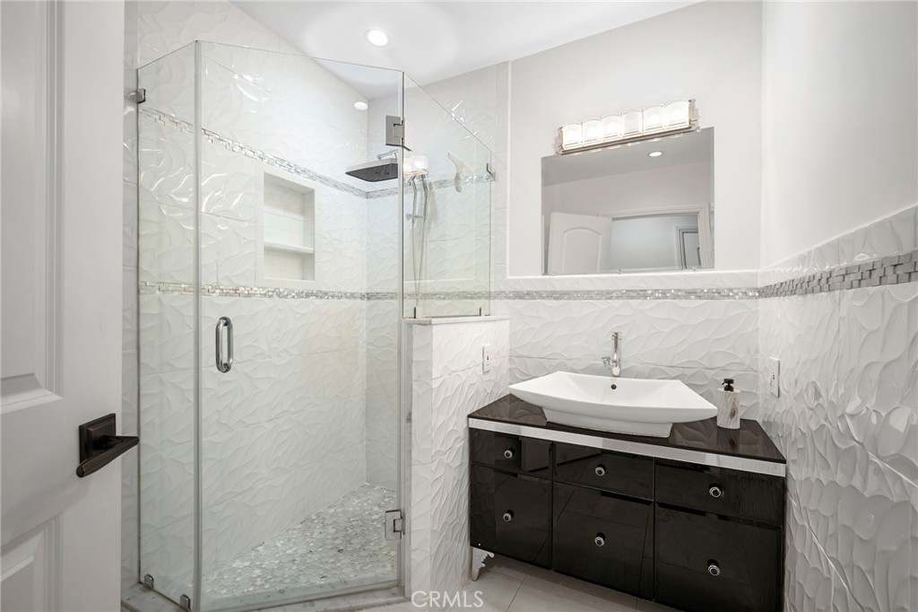 1560 Ridgeway Drive Property Photo 21