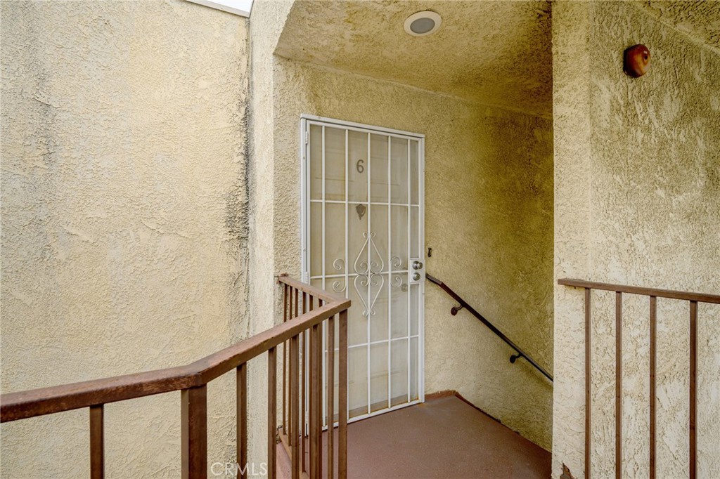 330 Pioneer Drive Property Photo 2