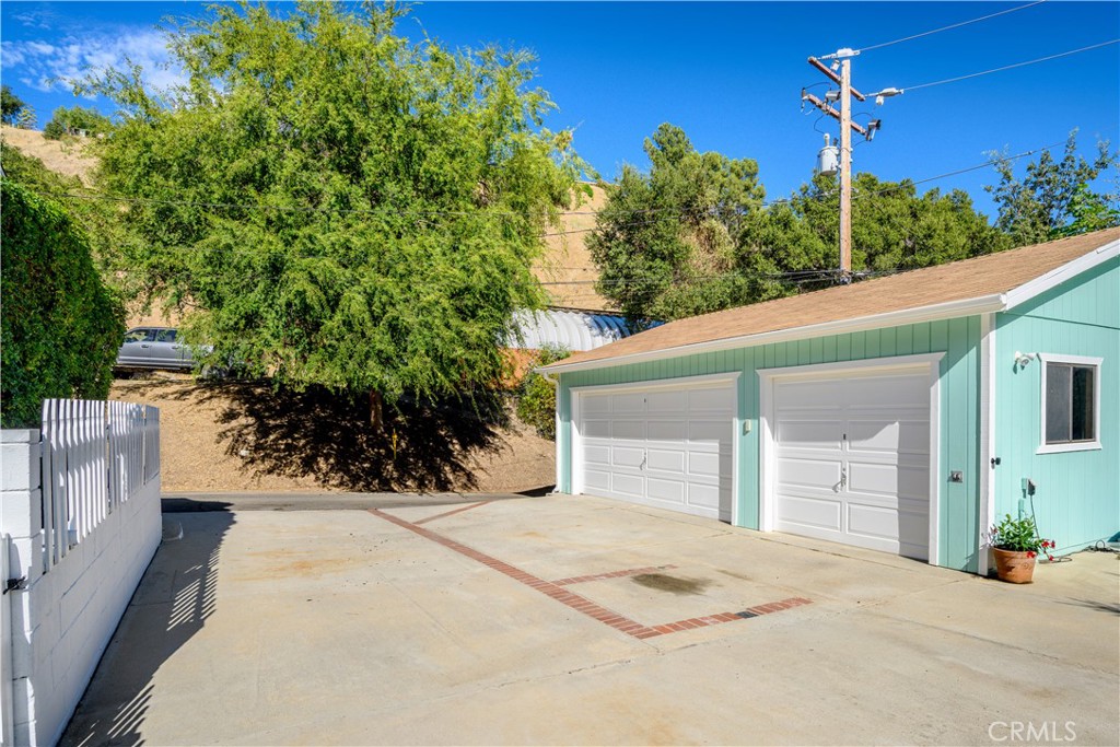 12101 Spring Trail Property Photo 23