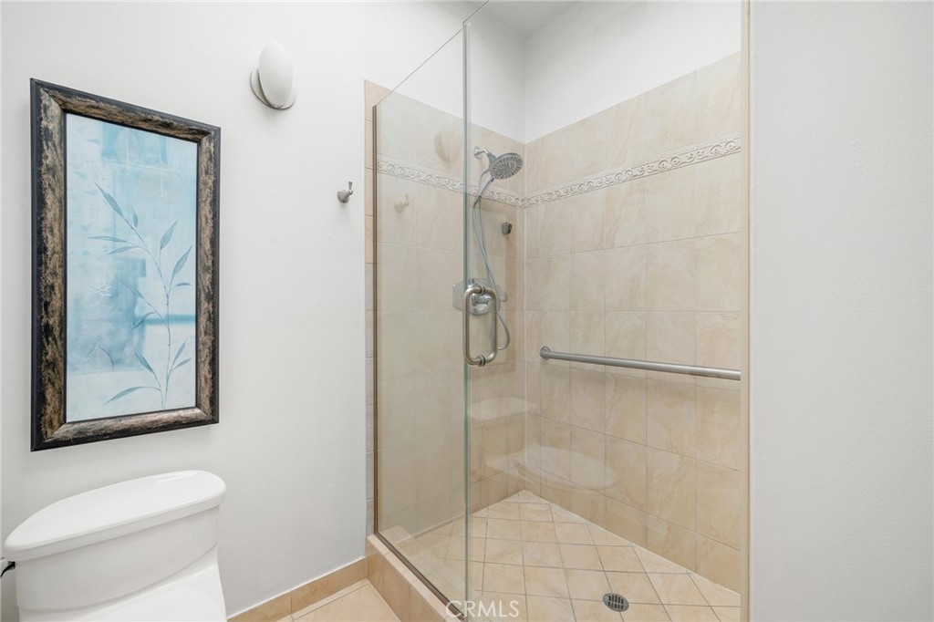 1349 N Columbus 21 Property Photo 31
