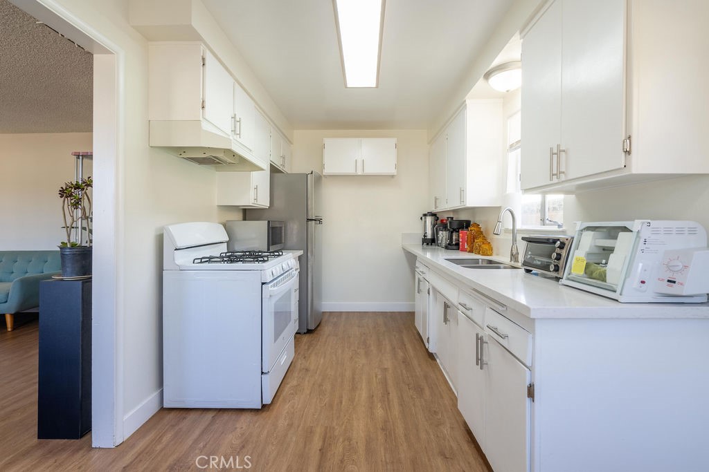 39543 Armfield Avenue Property Photo 10