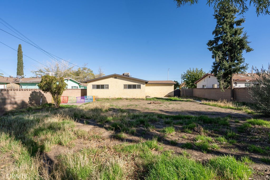 39543 Armfield Avenue Property Photo 25