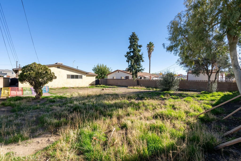 39543 Armfield Avenue Property Photo 26