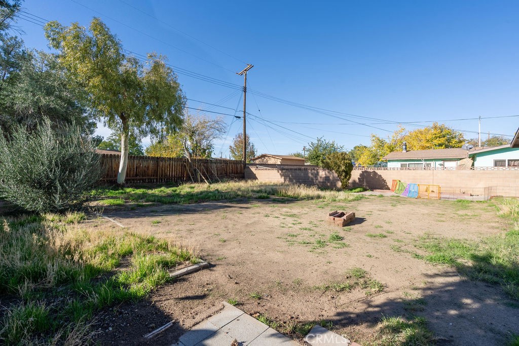 39543 Armfield Avenue Property Photo 28