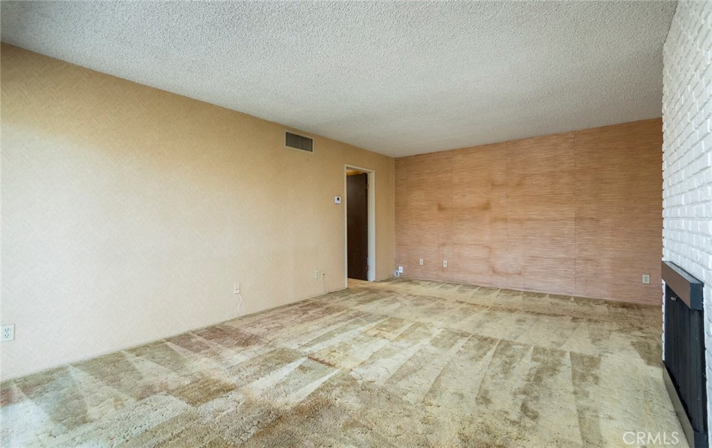 515 N Jackson 314 Property Photo 4