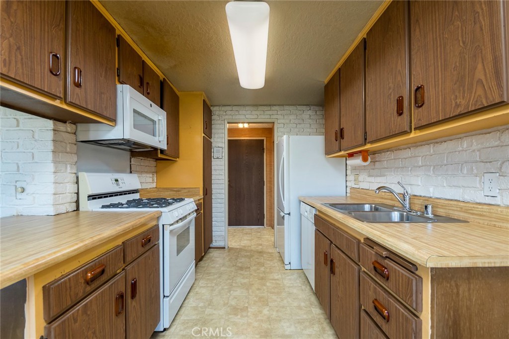 515 N Jackson 314 Property Photo 10