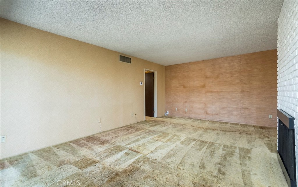 515 N Jackson 314 Property Photo 4