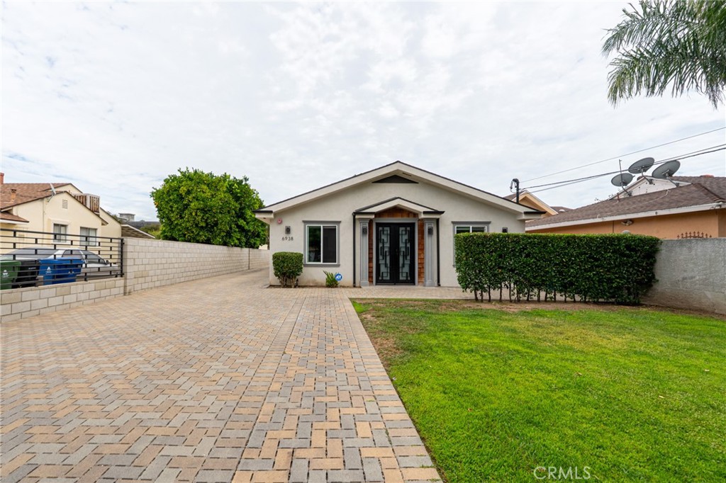 6938 Peach Avenue Property Photo 1